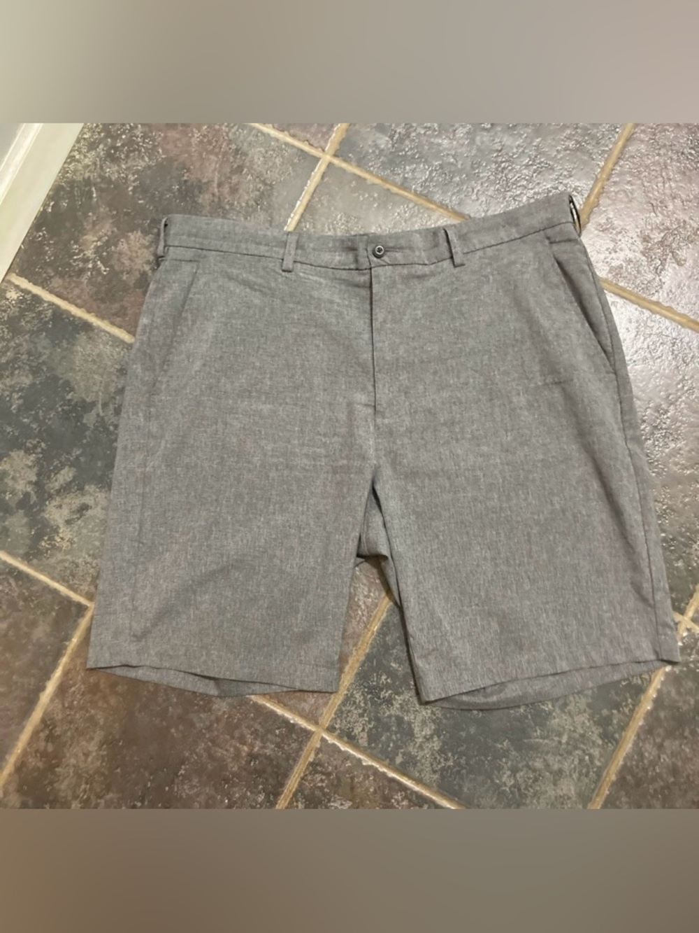 PGA Tour Gray Flat Front Performance Shorts Men’s Size 38